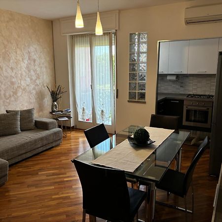 La Casa Di Ambra Apartamento Limbiate Exterior foto